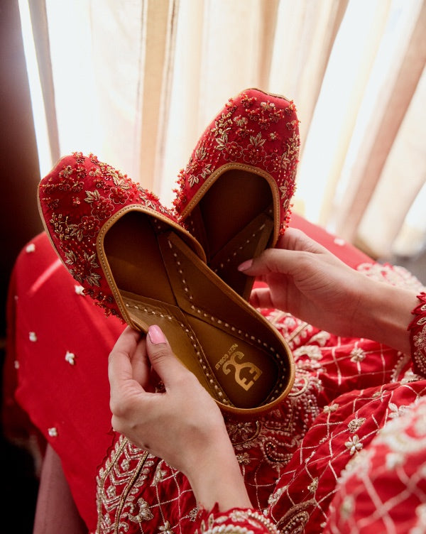 Traditional Juttis f2